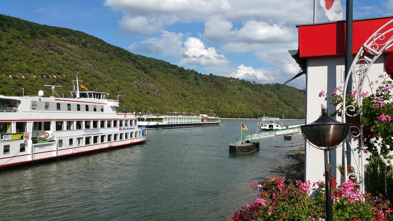 Penthouse Im Historischen Fachwerkhaus Mit Grosser Dachterrasse An Zentralster Lage Boppard Exterior photo